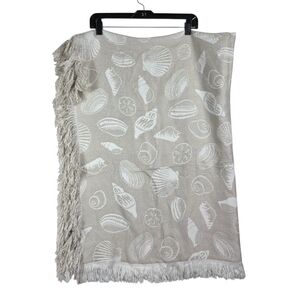The Manual woodworkers and weavers seashells throw blanket